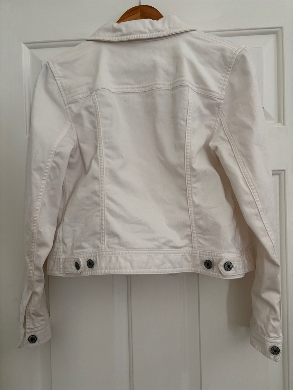 Talbots White Cotton Denim Jacket with Button Front - Picture 2 of 3